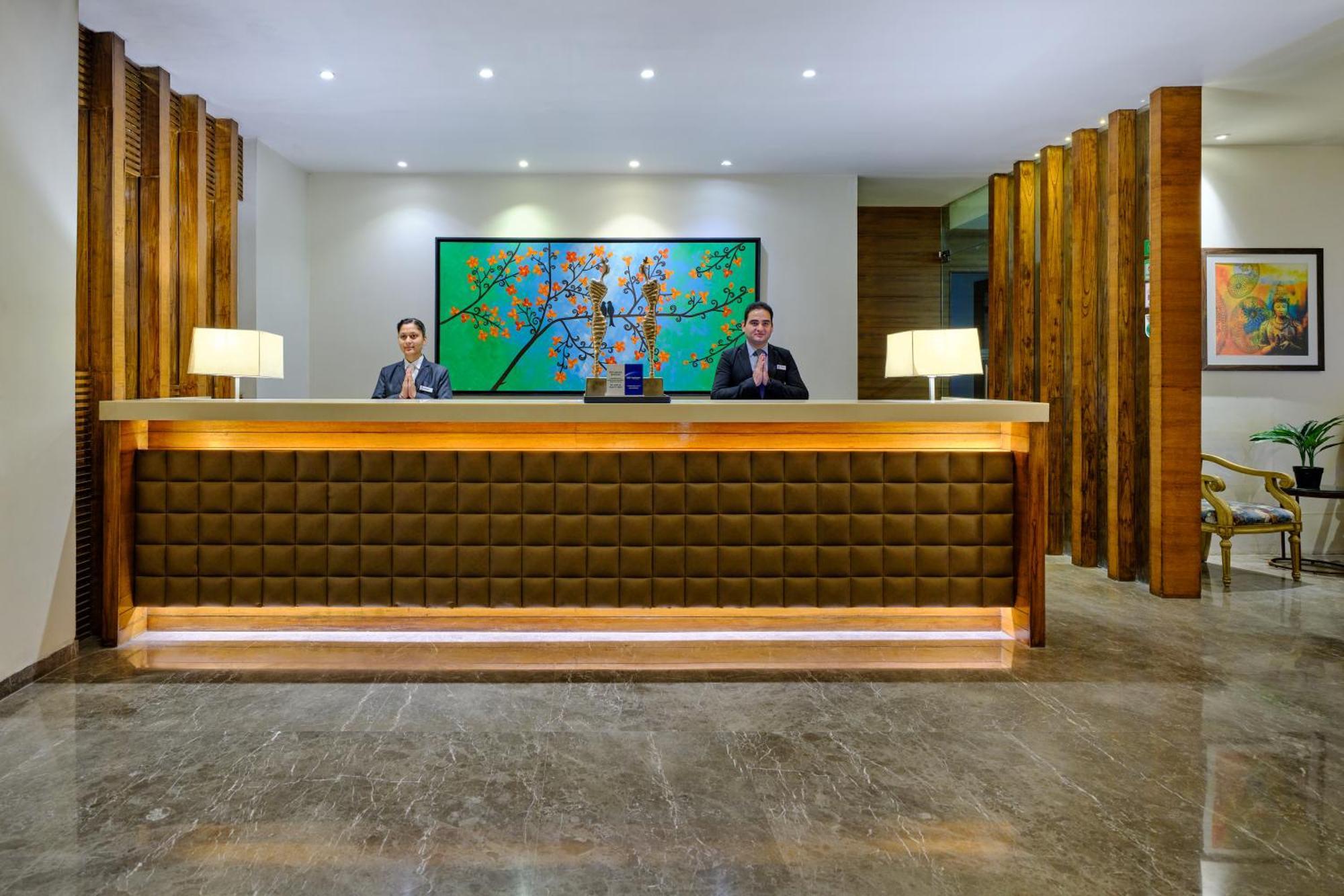 Best Western Country Woods Амбала Экстерьер фото